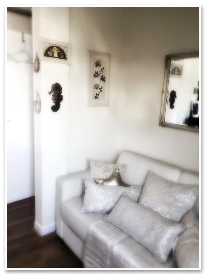 Stella Yardena Apartamento París