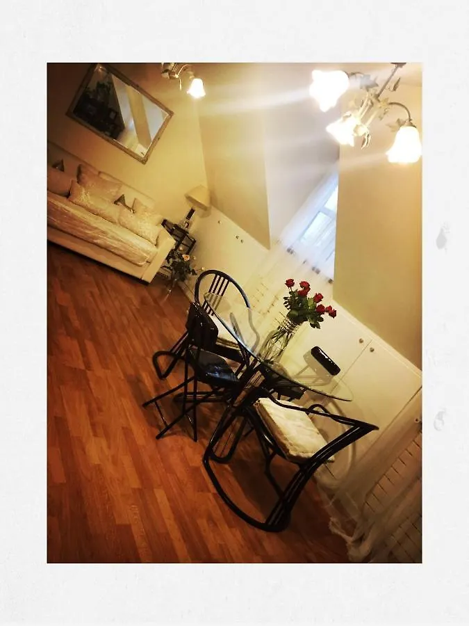 Stella Yardena Apartamento París